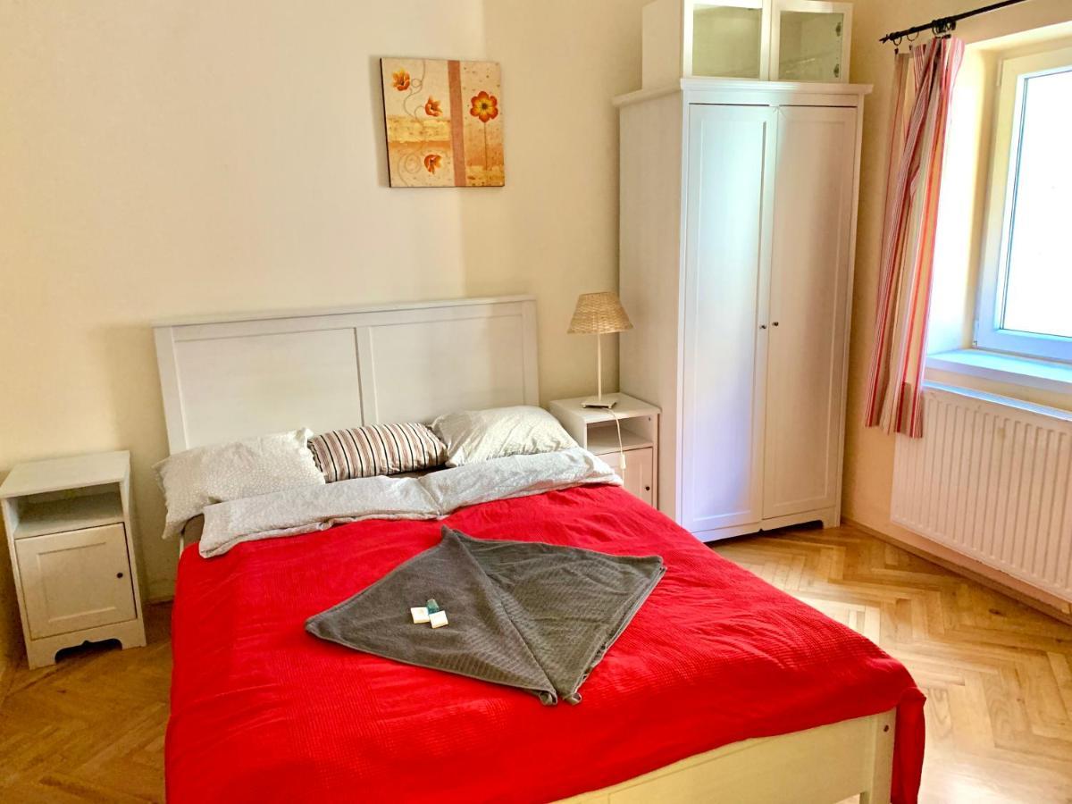 Jazzy Vibes Parliament Rooms And Ensuites Budapest Exteriör bild