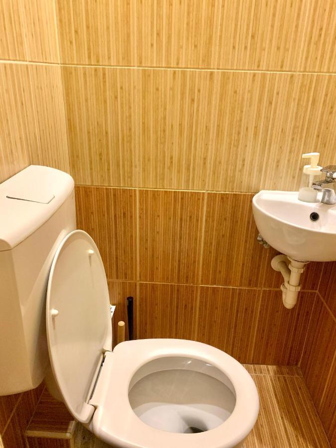 Jazzy Vibes Parliament Rooms And Ensuites Budapest Exteriör bild