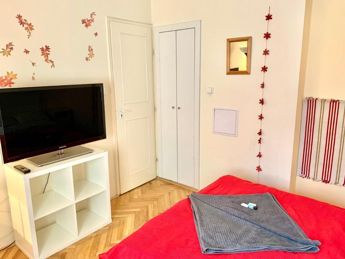 Jazzy Vibes Parliament Rooms And Ensuites Budapest Exteriör bild